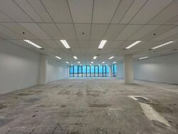 Hsbc Building (D1), Office #521038391